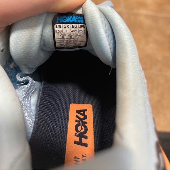 Hoka Clifton 8 Baby Blue and Orange Sole Sneakers in 8.5 - Picture 5 of 14